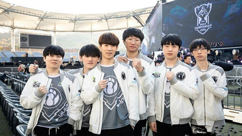 强行靠向条 强行靠向条